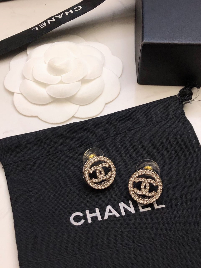 Ch**el earrings